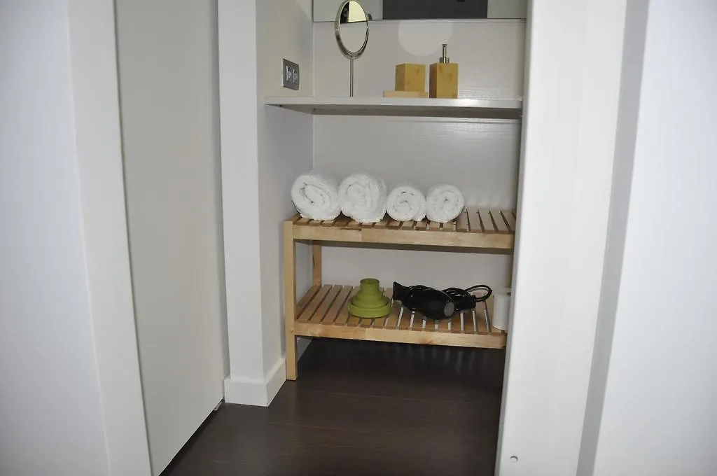Apartment Apartament La Placeta Figueres Figueres  Spanien
